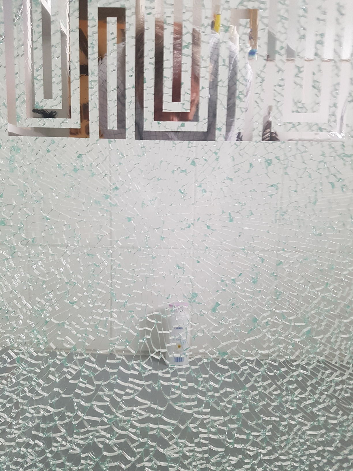 Motif discret