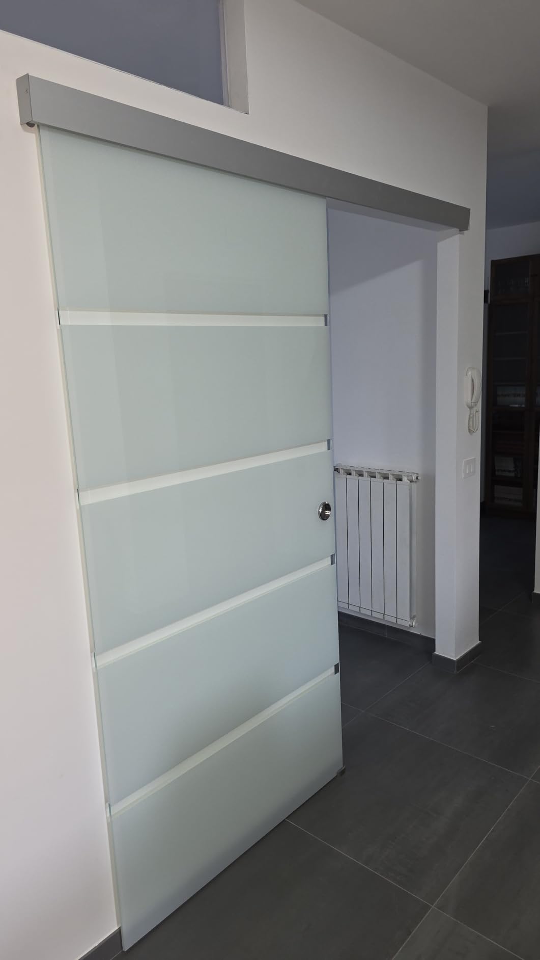 Lumière sans vis-à-vis